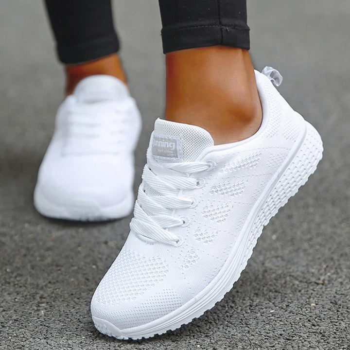 Sapatos femininos leves e rasos, calçados de enfermeira com cadarço, tênis de bico redondo, calçados femininos para caminhada, tamanhos grandes