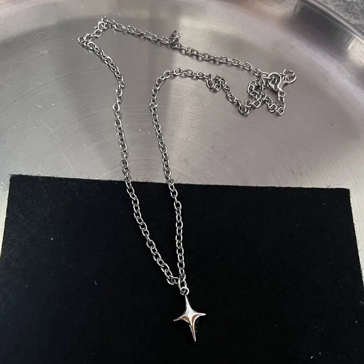 Y2K Flail Fire Heart Teeth Pendant Necklace para mulheres Homens Charm Necklace Grunge Punk Fashion Jewelry