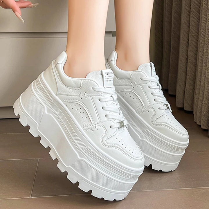 Tênis plataforma feminino 8 cm casual ao ar livre design simples skate confortável tênis com cadarço tênis esportivos para corrida feminino 39