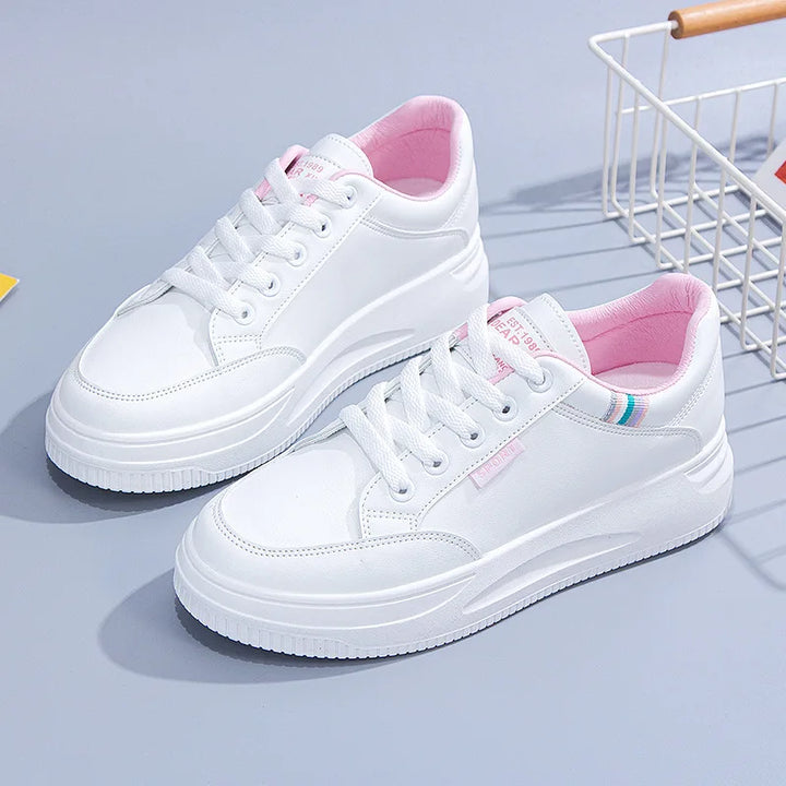 Tênis femininos brancos outono com cadarço fundo grosso sapatos casuais antiderrapantes para caminhada ao ar livre sapatos esportivos de prancha sapatos femininos